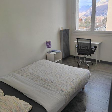 Une Chambre Dans Appartement Partage, Grenoble A 8 Min Du Centre-Ville Exterior foto