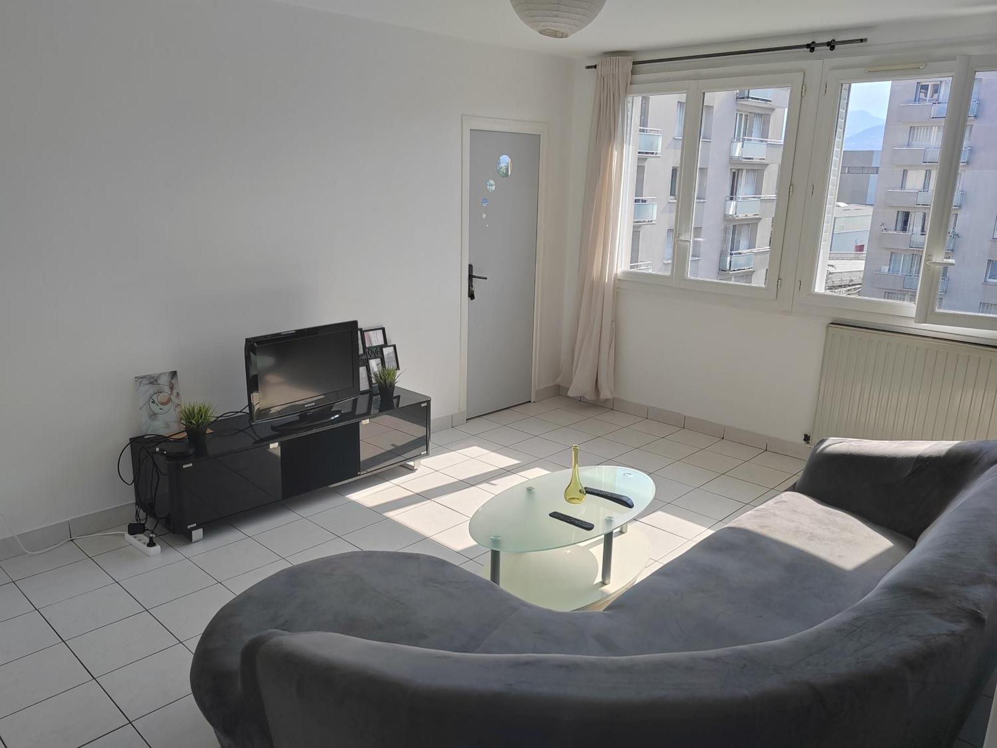 Une Chambre Dans Appartement Partage, Grenoble A 8 Min Du Centre-Ville Exterior foto